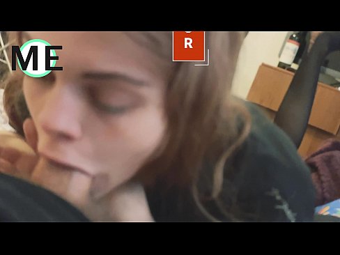 ❤️ Palo de garganta, pantalóns rasgados e tacóns rasgados agradable de coñecer Vídeo porno na pornografía gl.studiya-lpg-massazha-na-metro-vodnyj-stadion.ru ☑